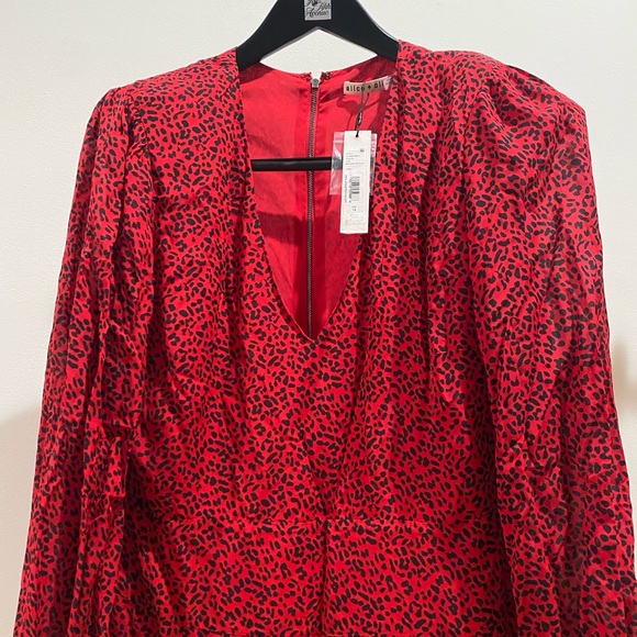 NWT Alice + Olivia Polly Strong Shoulder V Neck Dress Size 14 - Picture 16 of 16